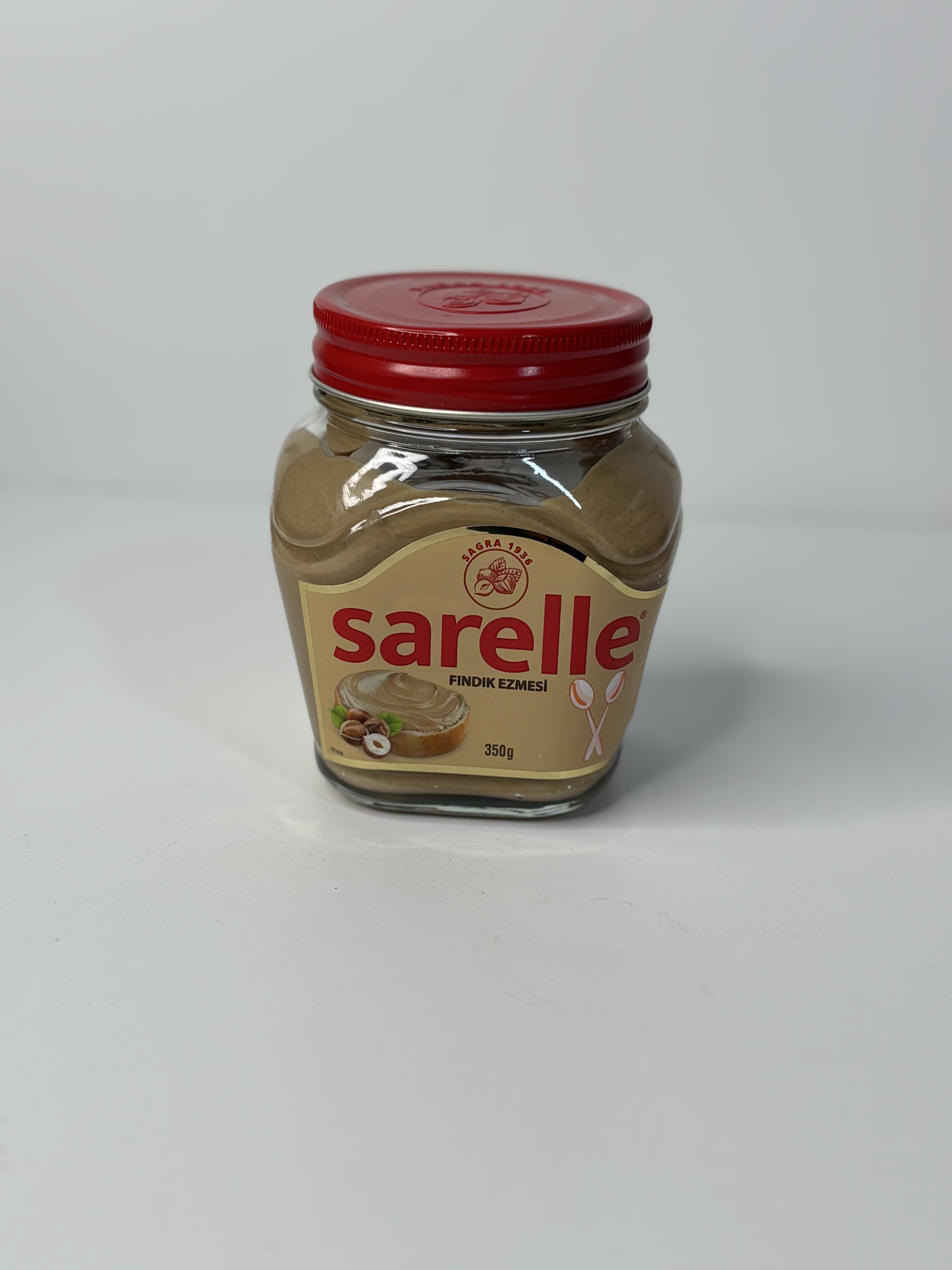 سارلا فندقي